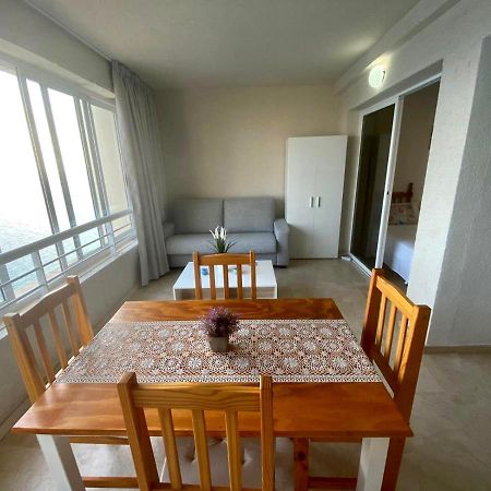 Apartamento Torre Levante, Primera Linea De Playa Benidorm Exteriör bild
