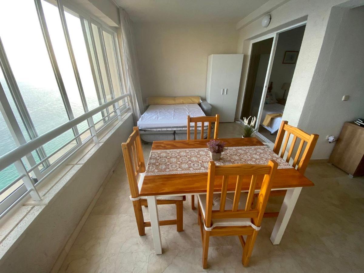 Apartamento Torre Levante, Primera Linea De Playa Benidorm Exteriör bild